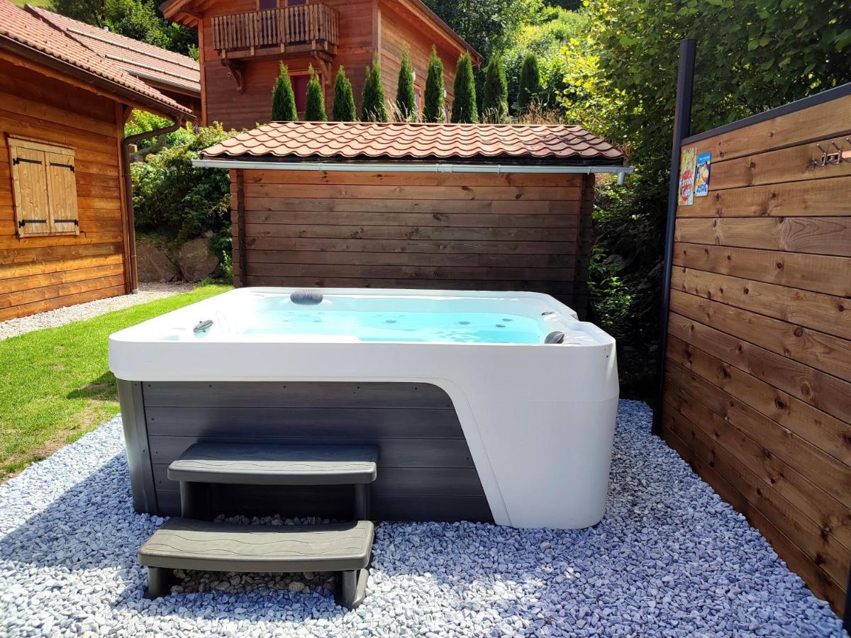 ⁂⁂ LE NID DE PIERRE&JULIE [CLEDICIHOME] 2 pas du centre ville / SPA&TERASSE AMENAGEE ⁂⁂ La Bresse Extérieur photo